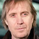 Ρις Ίφανς (Rhys Ifans)