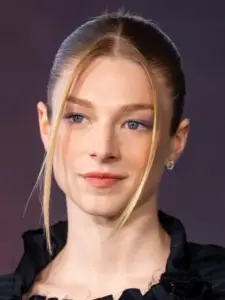 Χάντερ Σέιφερ (Hunter Schafer)