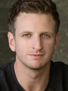 Aaron Glenane