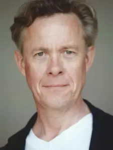 Alex Jennings