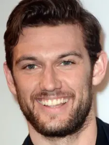 Alex Pettyfer