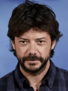 Álvaro Morte