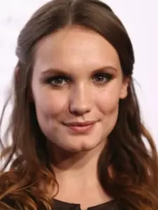 Ana Girardot