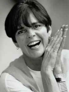 Ali MacGraw