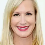 Angela Kinsey
