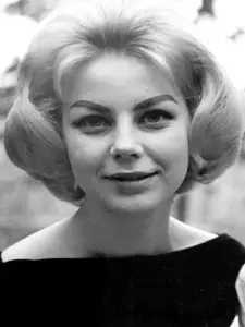 Anne Doat