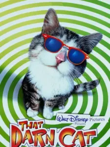 Ο Κατάσκοπος με τις Βελούδινες Πατούσες / That Darn Cat