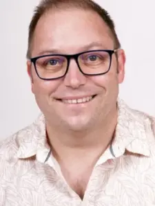 Aaron Falvey
