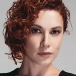 Açelya Topaloğlu
