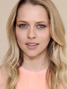 Τερέζα Πάλμερ (Teresa Palmer)