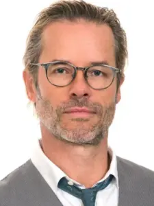 Γκάι Πιρς (Guy Pearce)