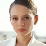 Σίρα Χας (Shira Haas)