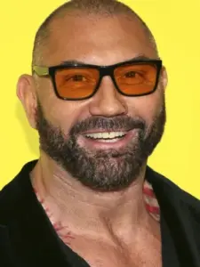Ντέιβ Μπαουτίστα (Dave Bautista)