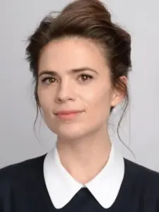 Χέιλι Άτγουελ (Hayley Atwell)
