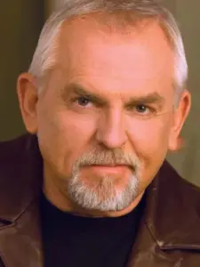 Τζον Ρατζενμπέργκερ (John Ratzenberger)