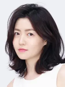 Shim Eun-kyung