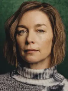 Τζούλιαν Νίκολσον (Julianne Nicholson)