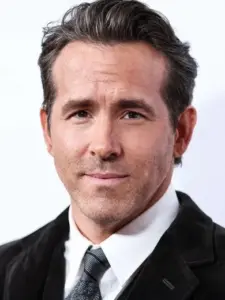 Ράιαν Ρέινολντς (Ryan Reynolds)