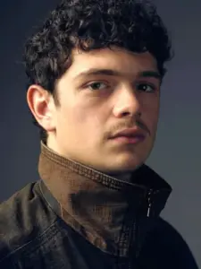 Νόα Τζουπ (Noah Jupe)