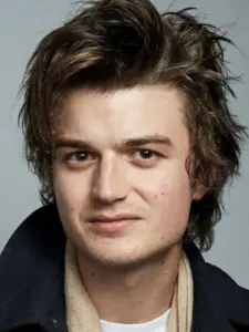 Τζο Κίρι (Joe Keery)