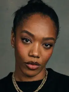 Ναόμι Άκι (Naomi Ackie)