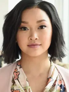 Λάνα Κόντορ (Lana Condor)
