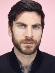 Wes Bentley