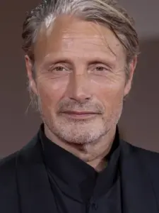 Mads Mikkelsen