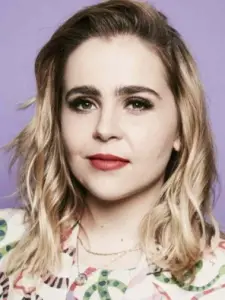 Μέι Ουίτμαν (Mae Whitman)