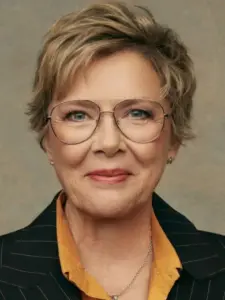 Ανέτ Μπένινγκ (Annette Bening)