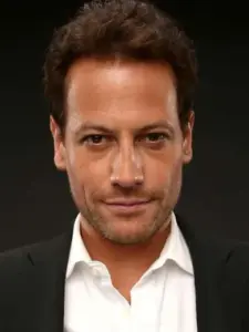 Γιόαν Γκράφαντ (Ioan Gruffudd)