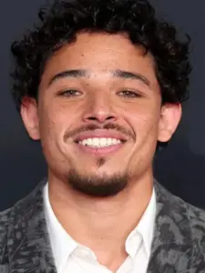Άντονι Ράμος (Anthony Ramos)