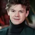 Τόμας Μπρόντι-Σάνγκστερ (Thomas Brodie-Sangster)