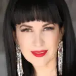 Γκρέι ΝτεΛάιλ (Grey DeLisle)
