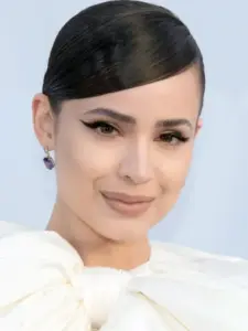 Σοφία Κάρσον (Sofia Carson)