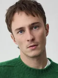 Drew Starkey