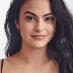 Καμίλα Μέντες (Camila Mendes)