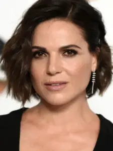 Λάνα Παρίγια (Lana Parrilla)
