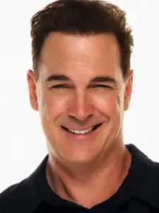 Πάτρικ Γουαμπάρντον (Patrick Warburton)