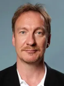 Ντέιβιντ Θιούλις (David Thewlis)