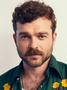 Άλντεν Έρενραϊχ (Alden Ehrenreich)