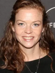 Κλερ Σκάνλον (Claire Scanlon)