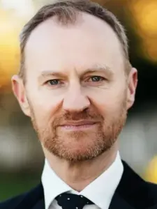 Μαρκ Γκέιτις (Mark Gatiss)