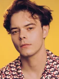 Τσάρλι Χίτον (Charlie Heaton)