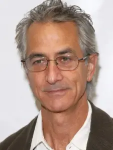 Ντέιβιντ Στράθερν (David Strathairn)
