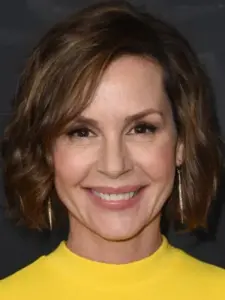 Έμπεθ Ντάβιτζ (Embeth Davidtz)