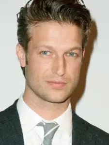 Πίτερ Σκαναβίνο (Peter Scanavino)