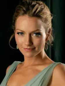 Becki Newton