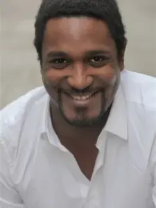 Daniel Njo Lobé