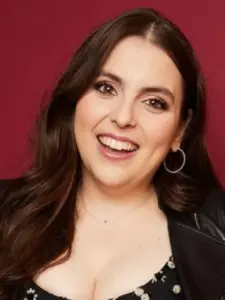 Beanie Feldstein